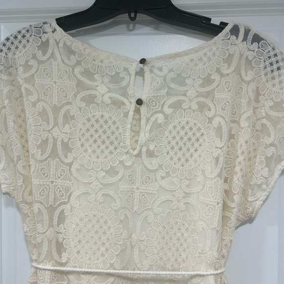 Anthropologie Lilka Bellflower Lace Maxi Dress, Ivory/Cream, Medium Petite - Picture 9 of 9